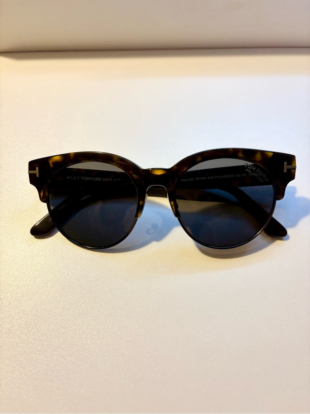 Tom Ford Women's Tortoiseshell Round Sunglasses - Black Lenses